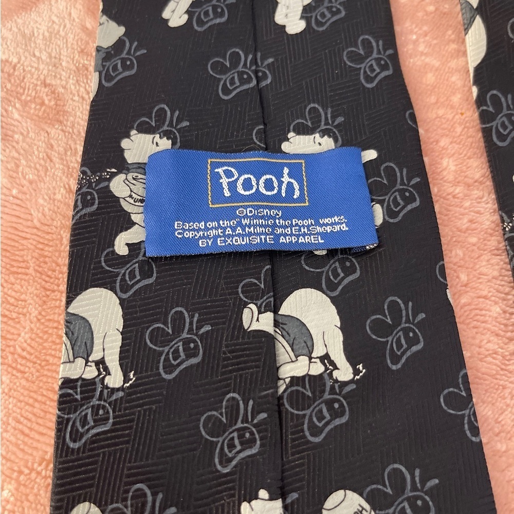 Charming Black and White Cartoon Print Men's Tie - Picture 6 of 7
